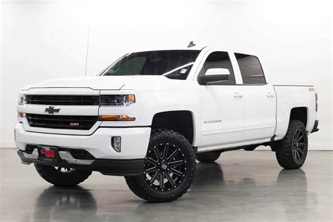 This pickup doesn&39;t compromise on style or capability. . Best year silverado 1500